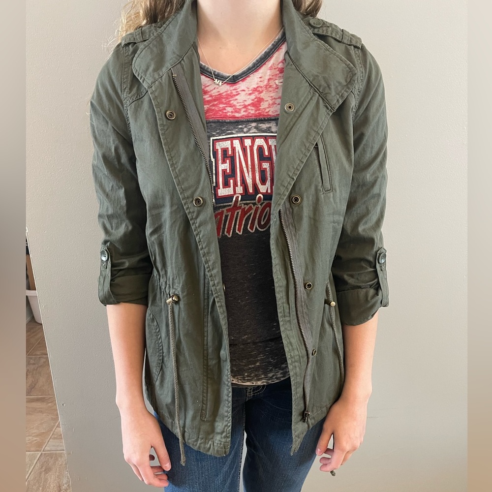 ANA Roll Sleeve Olive Green Light Weight Jacket size Medium